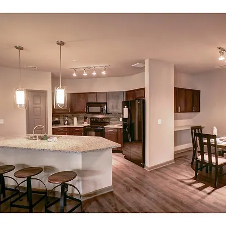 Two Bedroom Germantown - Gt07 Apartment *