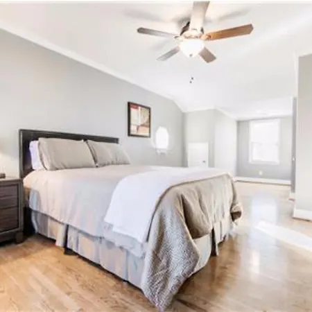 Holiday home 3br Near Sylvan Park And Downtown Nashville-un02 Nashville