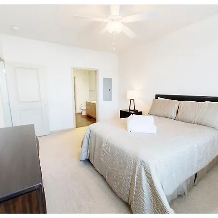 Two Bedroom Midtown With Rooftop Pool- Mt04 Nashville