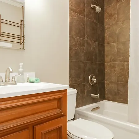 2br In E Nashville's 5 Points Apartment Nashville