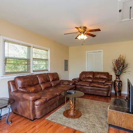 Holiday home Quaint, Comfortable And Memorable Nashville