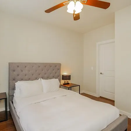 The Exclusive By Yourent Apartment *