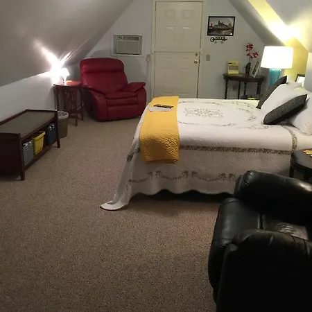 Apartment Dolly's Quiet & Private Getaway *