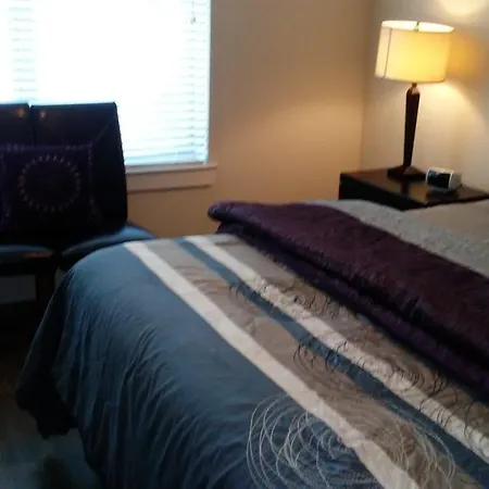 Signature Suites At Elliston23 Apartment Nashville