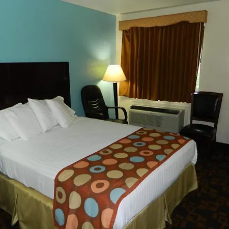 Luxe 2* Nashville