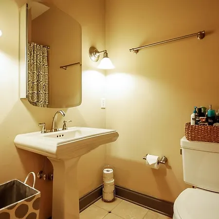 Apartment Hideaway Loft In Downtown Nashville