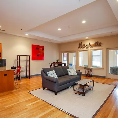 Hideaway Loft In Downtown *