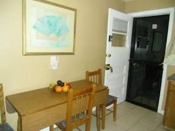 Apartment Batavia Suites Nashville