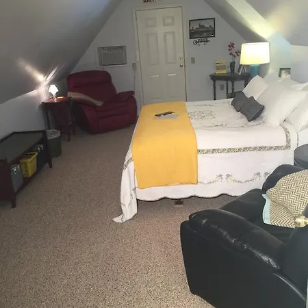 Apartment Dolly's Quiet & Private Getaway *