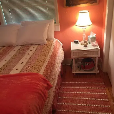 Dolly's Quiet & Private Getaway