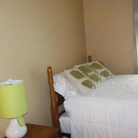 Batavia Suites Apartment