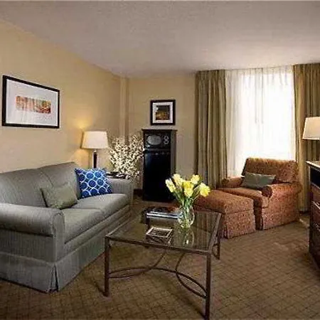 Express Nashville-downtown - Broadway By Ihg Hotel 3*