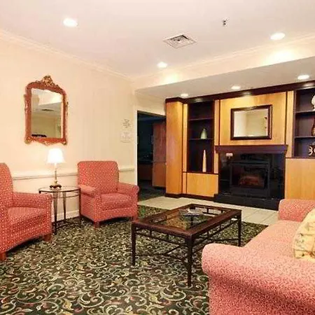 Western Airport - Bna 3*