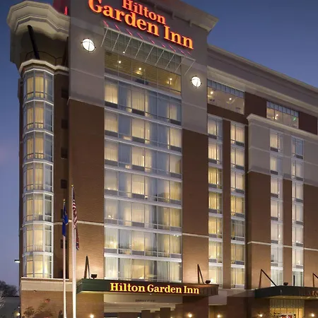 Hilton Garden Vanderbilt Hotel