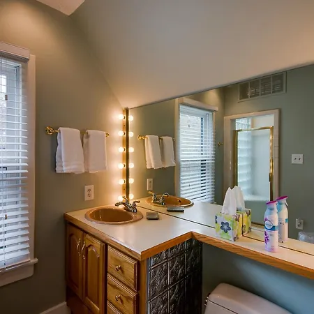 Orleans Drive Holiday home *