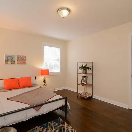 Holiday home 913 Emmett Ave