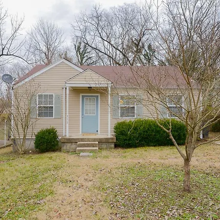 Holiday home 913 Emmett Ave *