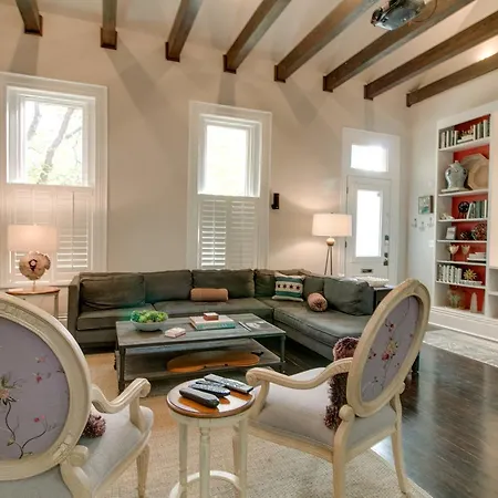 5th Avenue North Duplex * Nashville