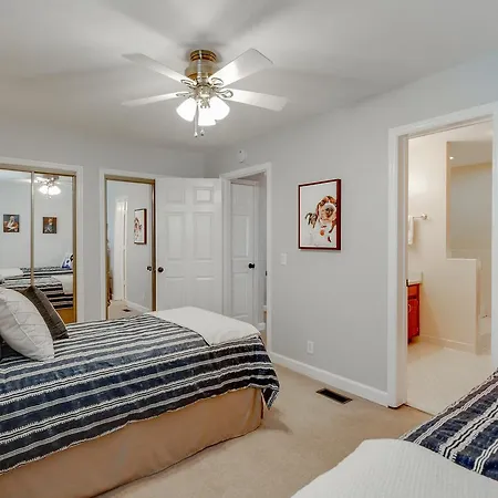 Long Blvd Unit E3 *