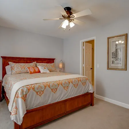 Long Blvd Unit E3 Apartment *