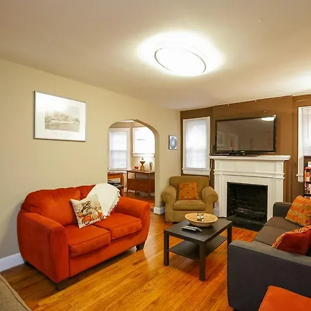 Apartment Central E. House *