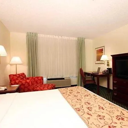 Western Airport - Bna Hotel