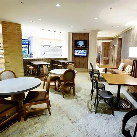 Hotel Doubletree By Hilton Downtown 4*