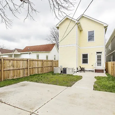 3br In Trendy East Near Downtown- Tc06 Holiday home *