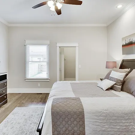 3br In Trendy East Near Downtown- Tc06 Holiday home *