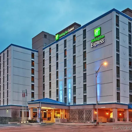 Hotel Express Nashville-downtown - Broadway By Ihg Nashville