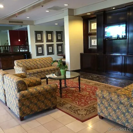 Radisson Airport 4*