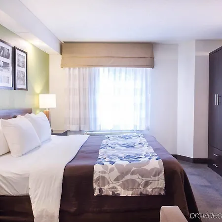 Inn Sleep North - Downtown Area 4*