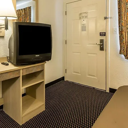 Rodeway Motel