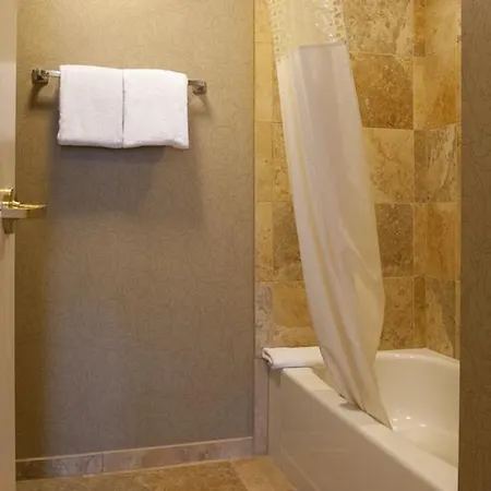 Hotel Hampton & Nashville-vanderbilt-elliston Place Nashville