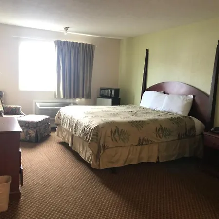 Inn Regency Inn & Suites 2*