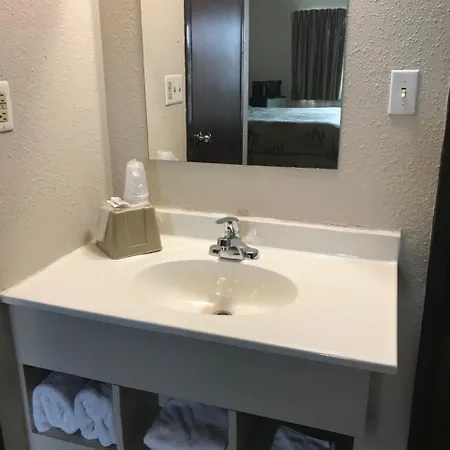 Regency Inn & Suites 2* Nashville