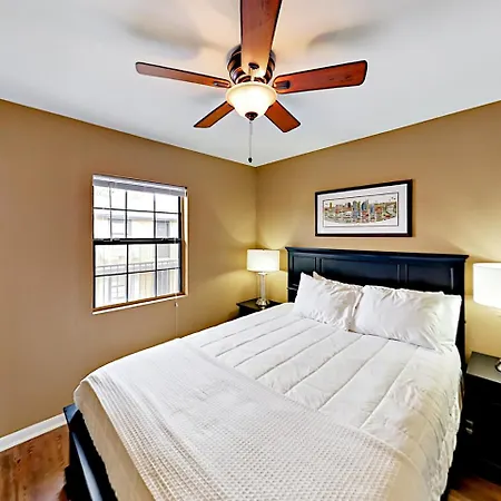 Apartment Landmark Mcmillin Court 16 *