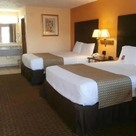 Econo North Motel 3*