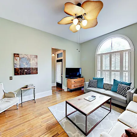 Victorian House 1305 Nashville