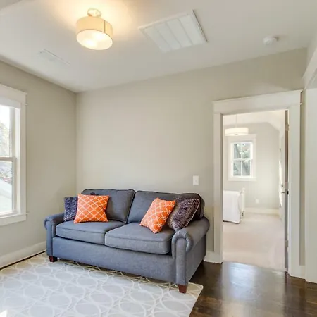 Character & Charm In East House