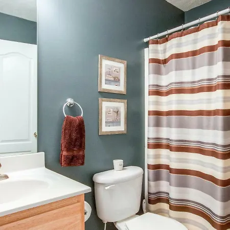 Gated Townhouse Holiday home Nashville