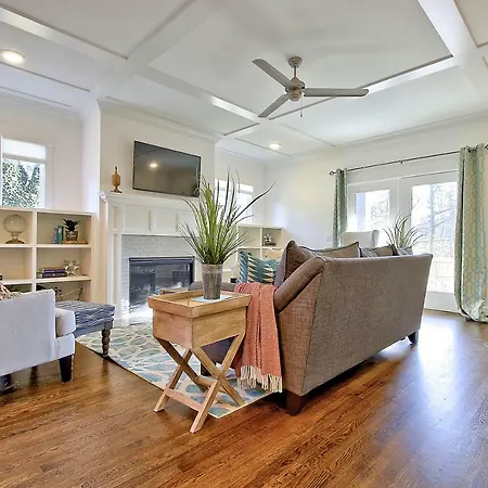 Apartment Artful Nashville