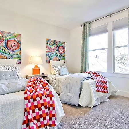 Apartment Artful Nashville
