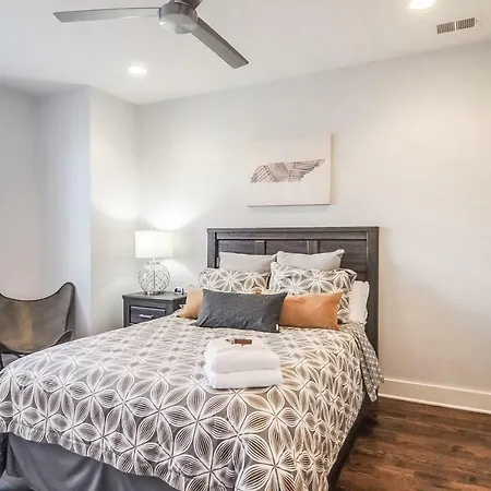 Skyline View Townhome *