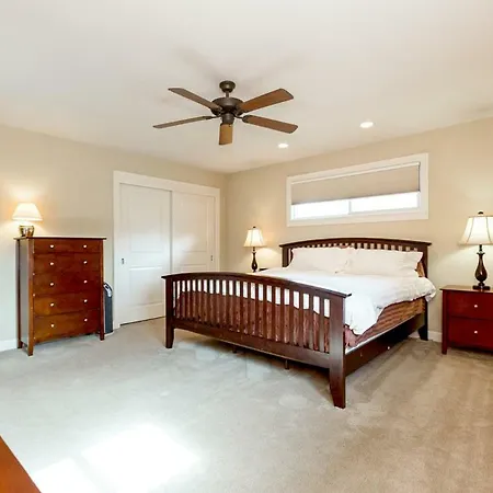 Ewing Drive Holiday home *