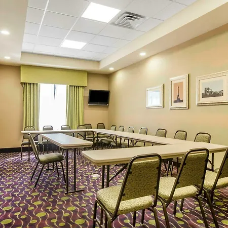 Comfort Near Percy Priest 4* Nashville