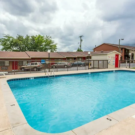 Motel Econo North 3*