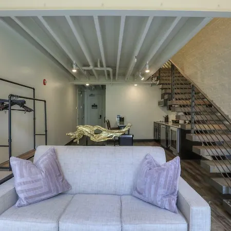 154 Nashville