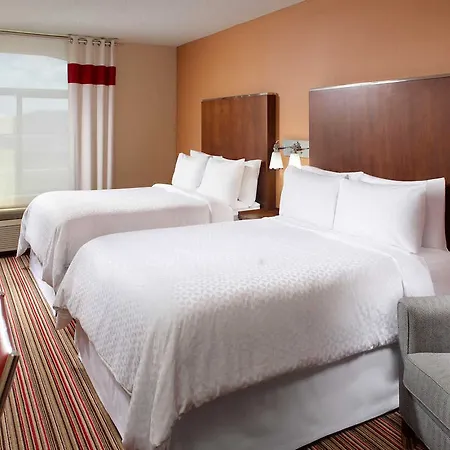 Four Points By Sheraton Airport Hotel