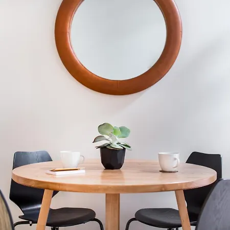 506 Lofts Apartment